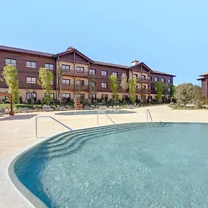 Hotel Portaventura Colorado Creek - Includes Unlimited Access To Portaventura Park & 1 Access To Ferrari Land, Salou